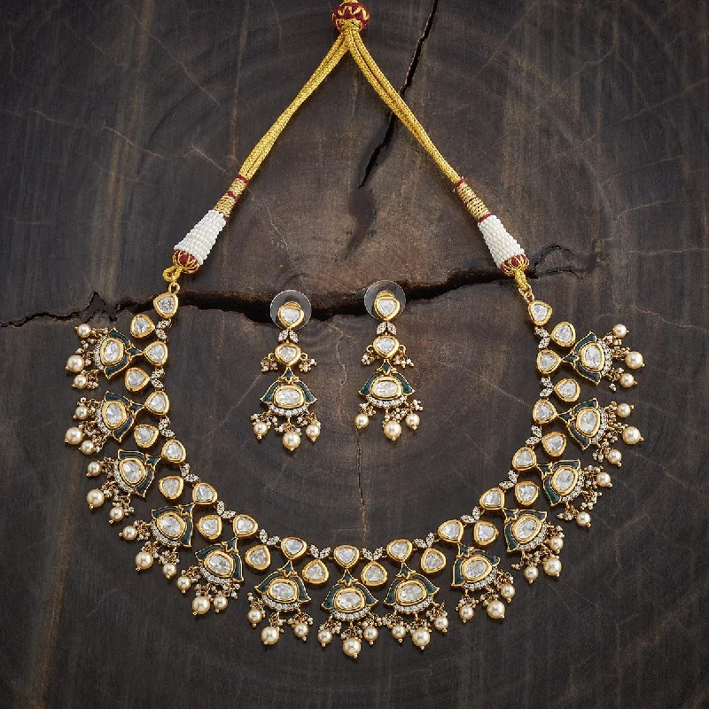 women dainty necklaces -Kundan Necklace 178325