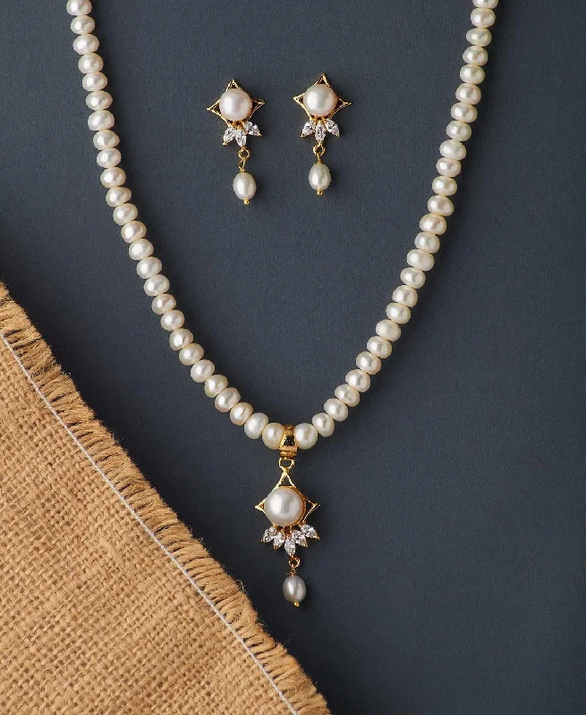 women birthday gift necklaces -Trendy Real Pearl Necklace Set