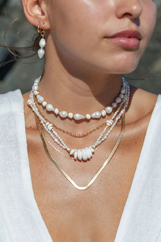 women bridal jewelry necklaces -Baroque Pearl Puka Shell Necklace - Kakahi