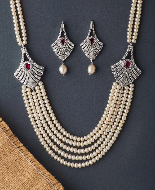 women nature-inspired necklaces -Vintage Stone Studded Pearl Necklace Set