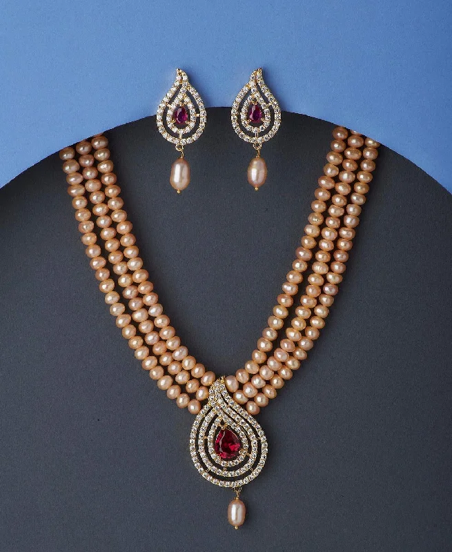 women geometric necklaces -Trendy Stone Studded Pink Pearl Necklace Set