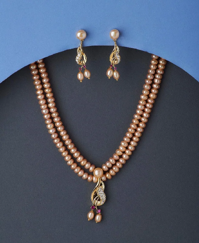 women charm necklaces -Trendy Stone Studded Pink Pearl Necklace Set