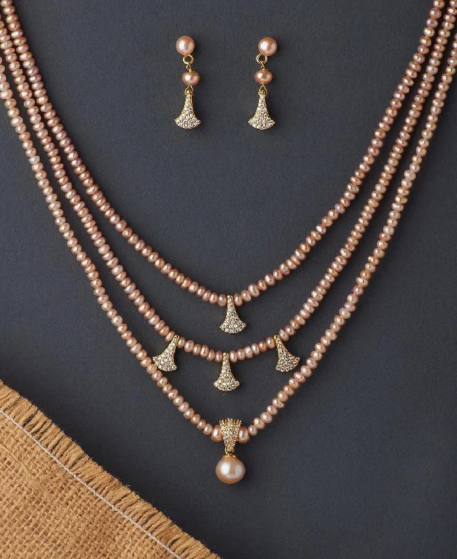 women artistic necklaces -Vintage Stone Studded Pearl Necklace Set