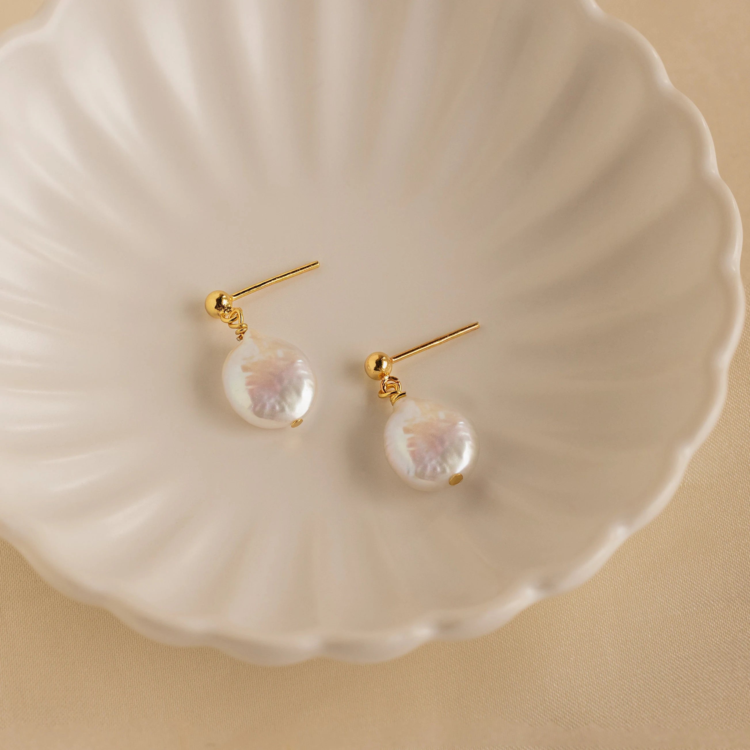 women fashion dangle earrings -Round Pearl Drop Earrings